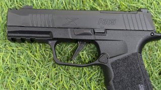 PISTOLA SEMI SIG SAUER CAL .9MM P365XCA-9-COMP MACRO
