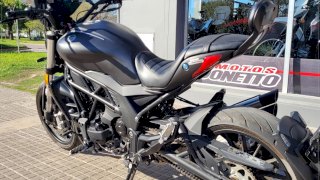 BENELLI 502C 2024 75 KM