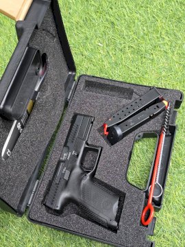 PISTOLA SEMI CZ P-10 C CAL. 9MM PAVON PISTOLA SEMI CZ P-10 C CAL. 9MM PAVON