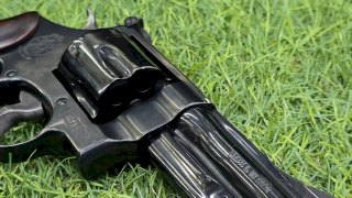 REVOLVER SMITH & WESSON 27 CAL. 357 MGM 4