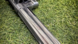 REVOLVER SMITH & WESSON 629 DE LUXE CAL. 44 MGM