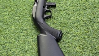 CARABINA MOSSBERG M715 TAC .22 LR CARABINA MOSSBERG M715 TAC .22 LR