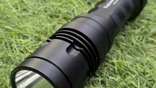 LINTERNA  MICRO FIRE TL2 - 1100 LUMEN - RECARGABLE COMBO