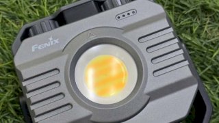 FAROL REFLECTOR FENIX CL28R 2000 LUMENS MULTIFUNCION OUTDOOR FAROL REFLECTOR FENIX CL28R 2000 LUMENS MULTIFUNCION OUTDOOR