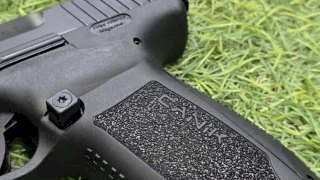 PISTOLA CANIK TP9 SFX 2 BLACK .9 MM PISTOLA CANIK TP9 SFX 2 BLACK .9 MM