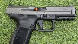 PISTOLA CANIK TP9 SF 2 TUNG .9 MM SEMI PISTOLA CANIK TP9 SF 2 TUNG .9 MM SEMI