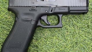 PISTOLA GLOCK 45 MOS CAL.9MM PISTOLA GLOCK 45 MOS CAL.9MM