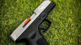 PISTOLA SEMI TAURUS G3 CAL 9MM INOX MATE PISTOLA SEMI TAURUS G3 CAL 9MM INOX MATE