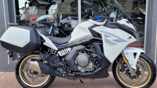 CFMOTO 650 GT 2023 1.045 KM CFMOTO 650 GT 2023 1.045 KM
