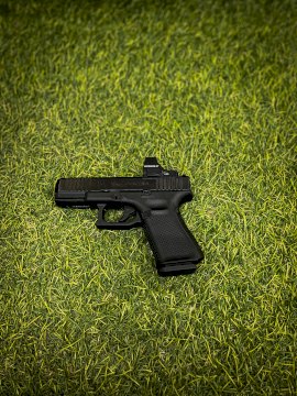 PISTOLA  SEMI GLOCK 19 G5 MOS CAL .9 MM