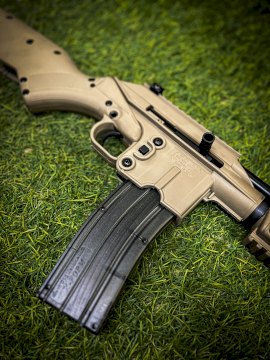 CARABINA KELTEC SU-22 CULATA REBATIBLE CAL. 22 LR C/ROSCA SINTETICO/ARENA