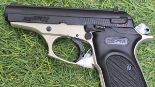 PISTOLA BERSA 22 THUNDER 22 DOS TONOS