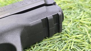 PISTOLA SMITH & WESSON CAL .40 S&W M&P 40 COMPACT PISTOLA SMITH & WESSON CAL .40 S&W M&P 40 COMPACT