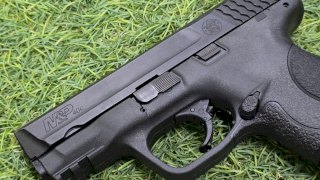 PISTOLA SMITH & WESSON CAL .40 S&W M&P 40 COMPACT PISTOLA SMITH & WESSON CAL .40 S&W M&P 40 COMPACT