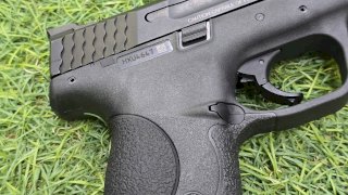 PISTOLA SMITH & WESSON CAL .40 S&W M&P 40 COMPACT PISTOLA SMITH & WESSON CAL .40 S&W M&P 40 COMPACT