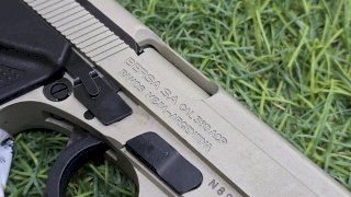 PISTOLA BERSA 380 THUNDER 380 CC NIKELADA 