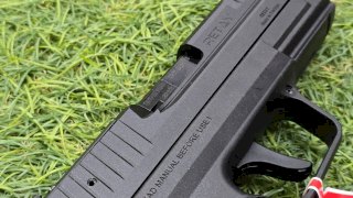 PISTOLA RETAY RXP-22 PAVON CAL .22LR