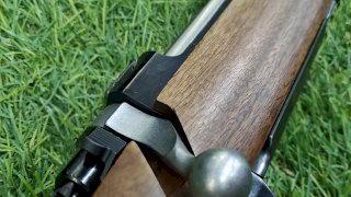 CARABINA RUGER M77 HAWKEYE COMPACT CAL.308 NOGAL/PAVON LC 16,5 CARABINA RUGER M77 HAWKEYE COMPACT CAL.308 NOGAL/PAVON LC 16,5