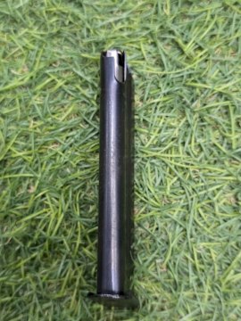 CARGADOR BERSA  64 CAL .22