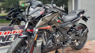 BAJAJ ROUSER N250 2023 4.333 KM