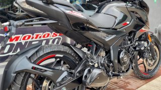 BAJAJ ROUSER N250 2023 4.333 KM