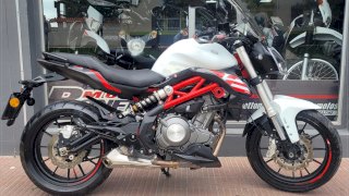 BENELLI 302S 2021 32.350 KM 