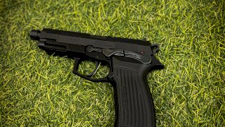 PISTOLA BERSA 9MM TPR9X PAVONADA