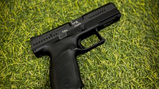 PISTOLA CZ P-10 M CAL.9MM