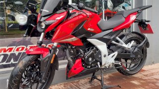 BAJAJ ROUSER N250 2024 3.138 KM 