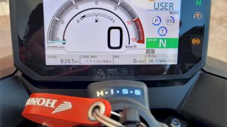 HONDA HORNET 750 2024 (2025 ) 8.200 KM