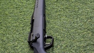 CARABINA SAVAGE AXIS 2 GREY CAL.223 WIN SINT/PAVON