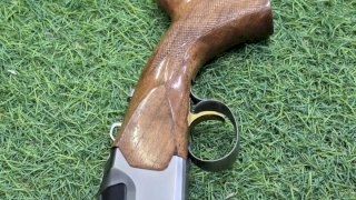 ESCOPETA AKKAR 820 SILVER CAL.20 NOGAL/PAVON