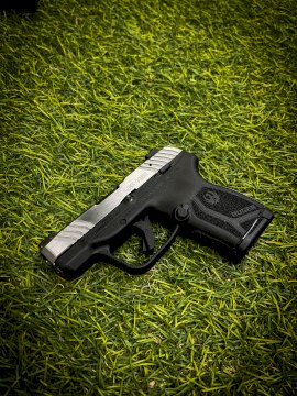 PISTOLA RUGER LCP MAX CAL .380ACP