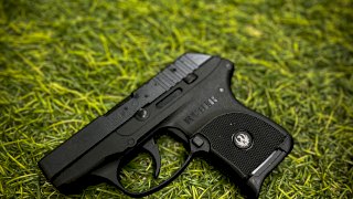PISTOLA RUGER LCP CAL. 380 ACP