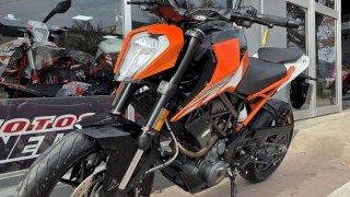 KTM DUKE 250 2018 5.215 KM KTM DUKE 250 2018 5.215 KM