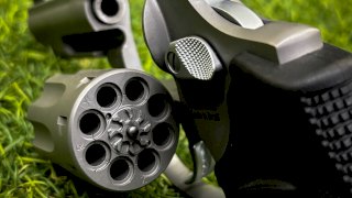 REVOLVER TAURUS 942 CAL. 22 LR 