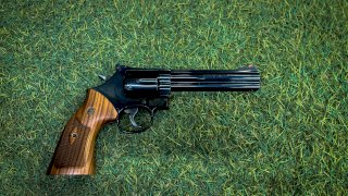 REVOLVER SMITH & WESSON MOD 586 CAL. 357 MGM