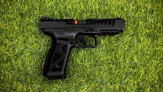 PISTOLA CANIK RIVAL SFX S BLACK CAL .9 MM