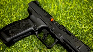 PISTOLA CANIK RIVAL SFX S BLACK CAL .9 MM