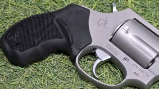 REVOLVER TAURUS .357 605 2 DOBLE ACCION 