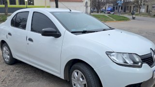 RENAUL LOGAN 1.6 2018 108.300 KM RENAUL LOGAN 1.6 2018 108.300 KM