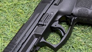 HECKLER & KOCH .9 MM VP9A1 F - 114MM PAVON HECKLER & KOCH .9 MM VP9A1 F - 114MM PAVON