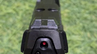HECKLER & KOCH .9 MM VP9A1 F - 114MM PAVON HECKLER & KOCH .9 MM VP9A1 F - 114MM PAVON