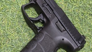 HECKLER & KOCH .9 MM VP9A1 F - 114MM PAVON HECKLER & KOCH .9 MM VP9A1 F - 114MM PAVON