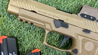 SIG SAUER 9MM P320 M17 SIGLITE