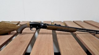 REMINGTON 22LR MOD. 552 NOGAL PAVON (USADA)